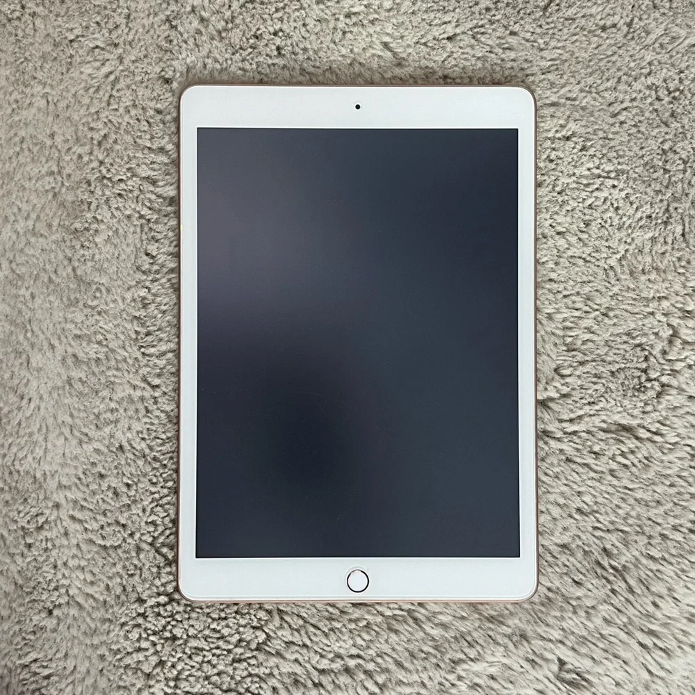 iPad (7th Generation)